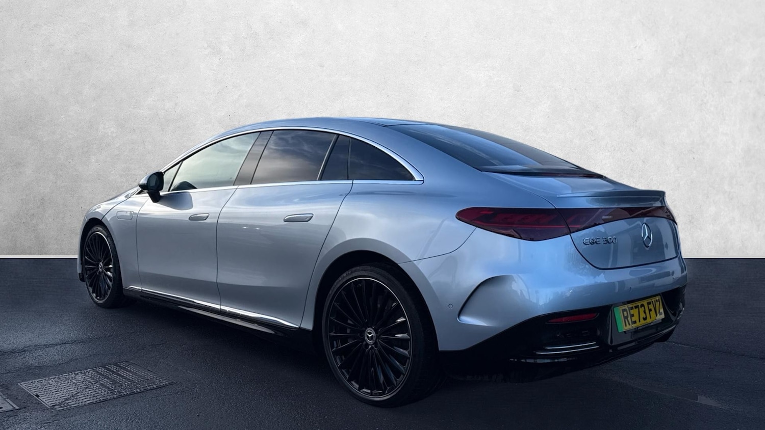 Used Mercedes-Benz EQA 2023 for sale - 77107531: Photo 5