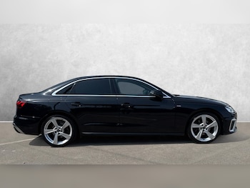 Used Audi A4 2022 for sale - 75309104: Photo