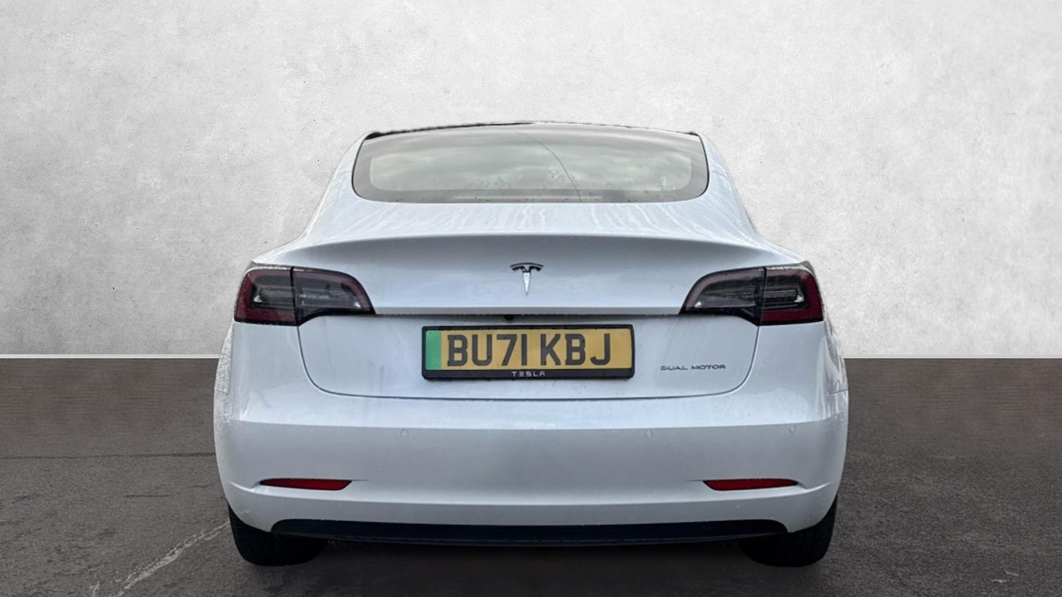 Used Tesla Model 3 2021 for sale - 76186935: Photo 4