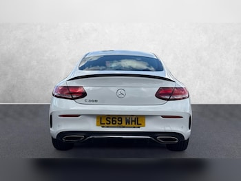 Used Mercedes-Benz C Class 2019 for sale - 79552094: Photo