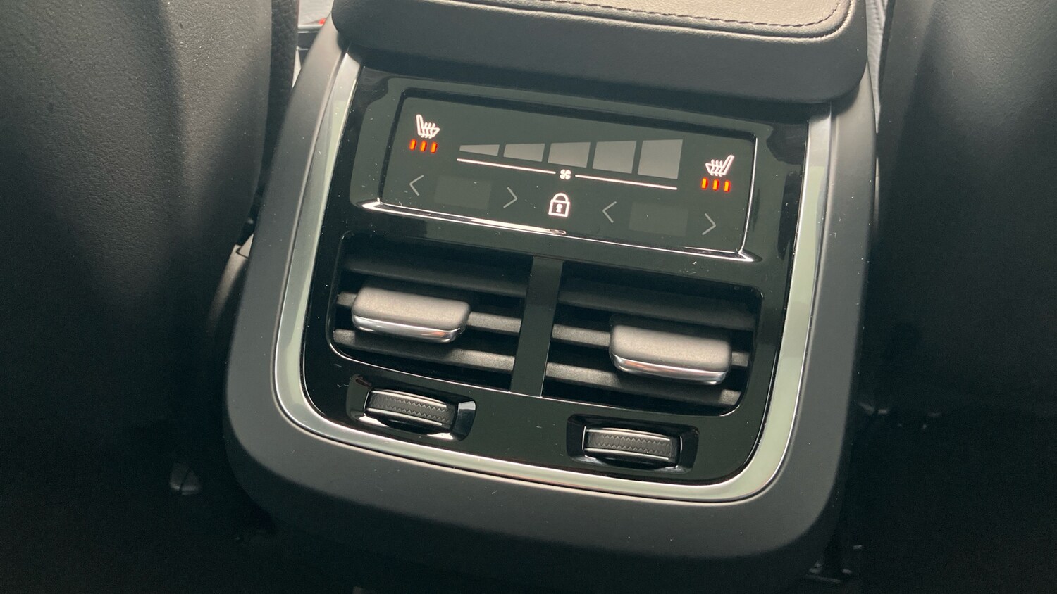 Used Volvo XC90 2024 for sale - 76963065: Photo 17