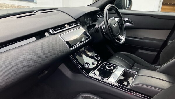 Used Land Rover Range Rover Velar 2018 for sale - 76237313: Photo 12