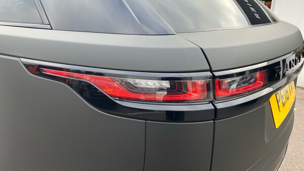 Used Land Rover Range Rover Velar 2018 for sale - 76237313: Photo 7