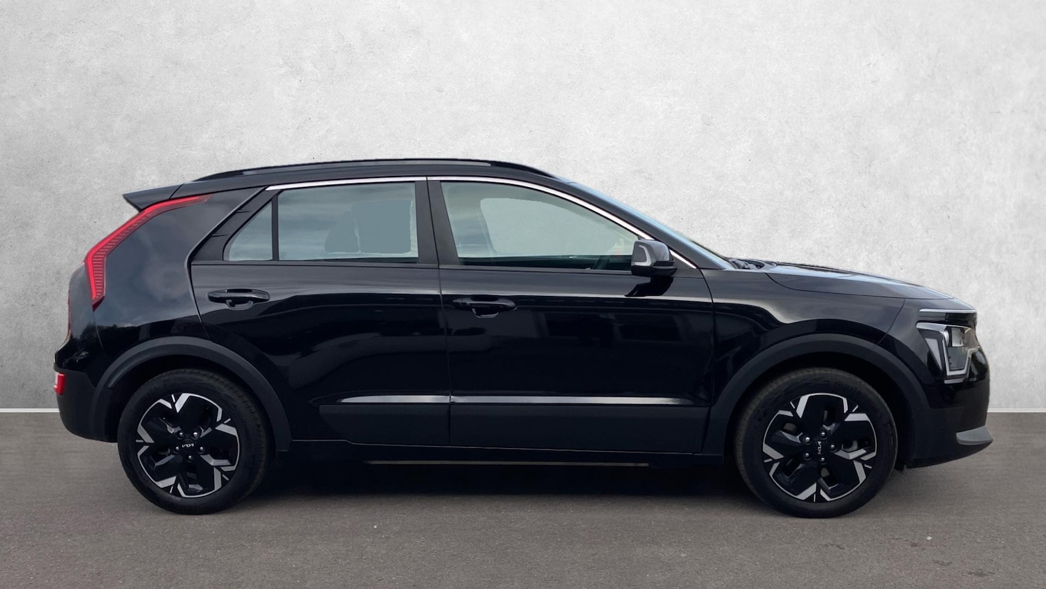 Used Kia Niro 2023 for sale - 75975682: Photo 3