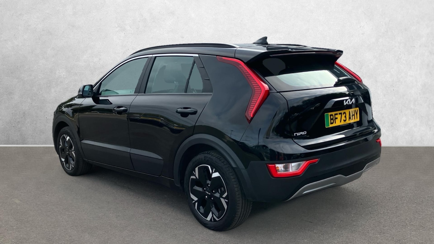 Used Kia Niro 2023 for sale - 75975682: Photo 5