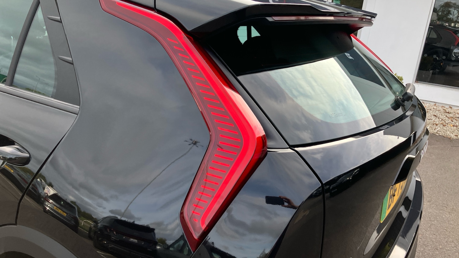 Used Kia Niro 2023 for sale - 75975682: Photo 7