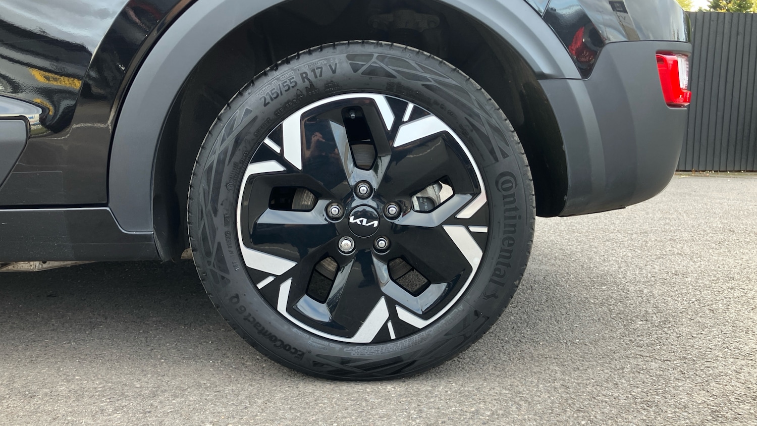 Used Kia Niro 2023 for sale - 75975682: Photo 9