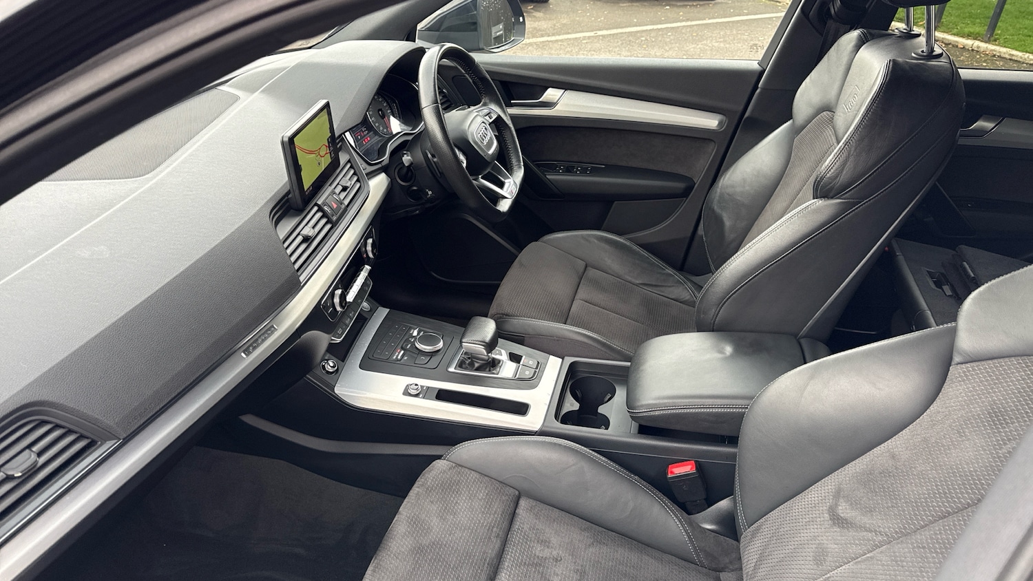 Used Audi Q5 2017 for sale - 75987480: Photo 12