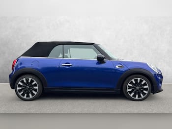 Used MINI Convertible 2018 for sale - 79552164: Photo