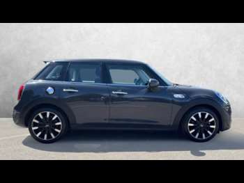 Used MINI Hatch 2019 for sale - 75049148: Photo