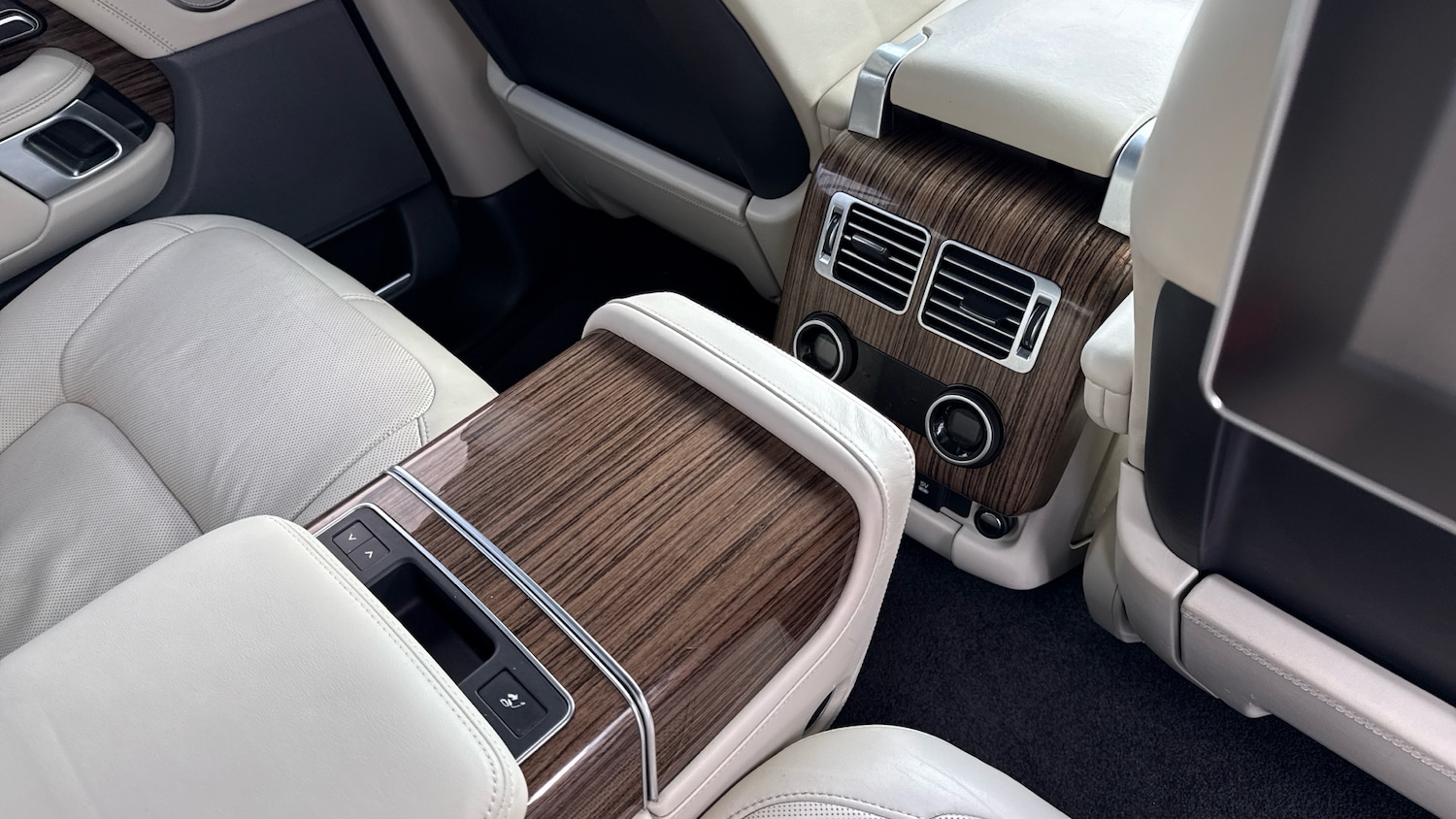 Used Land Rover Range Rover 2019 for sale - 77288867: Photo 17