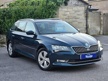 Used Skoda Superb 2018 for sale - 77958203: Photo