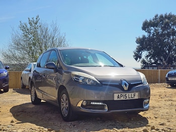 Used Renault Scenic 2015 for sale - 78376354: Photo