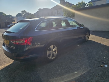 Used Skoda Superb 2018 for sale - 79223168: Photo