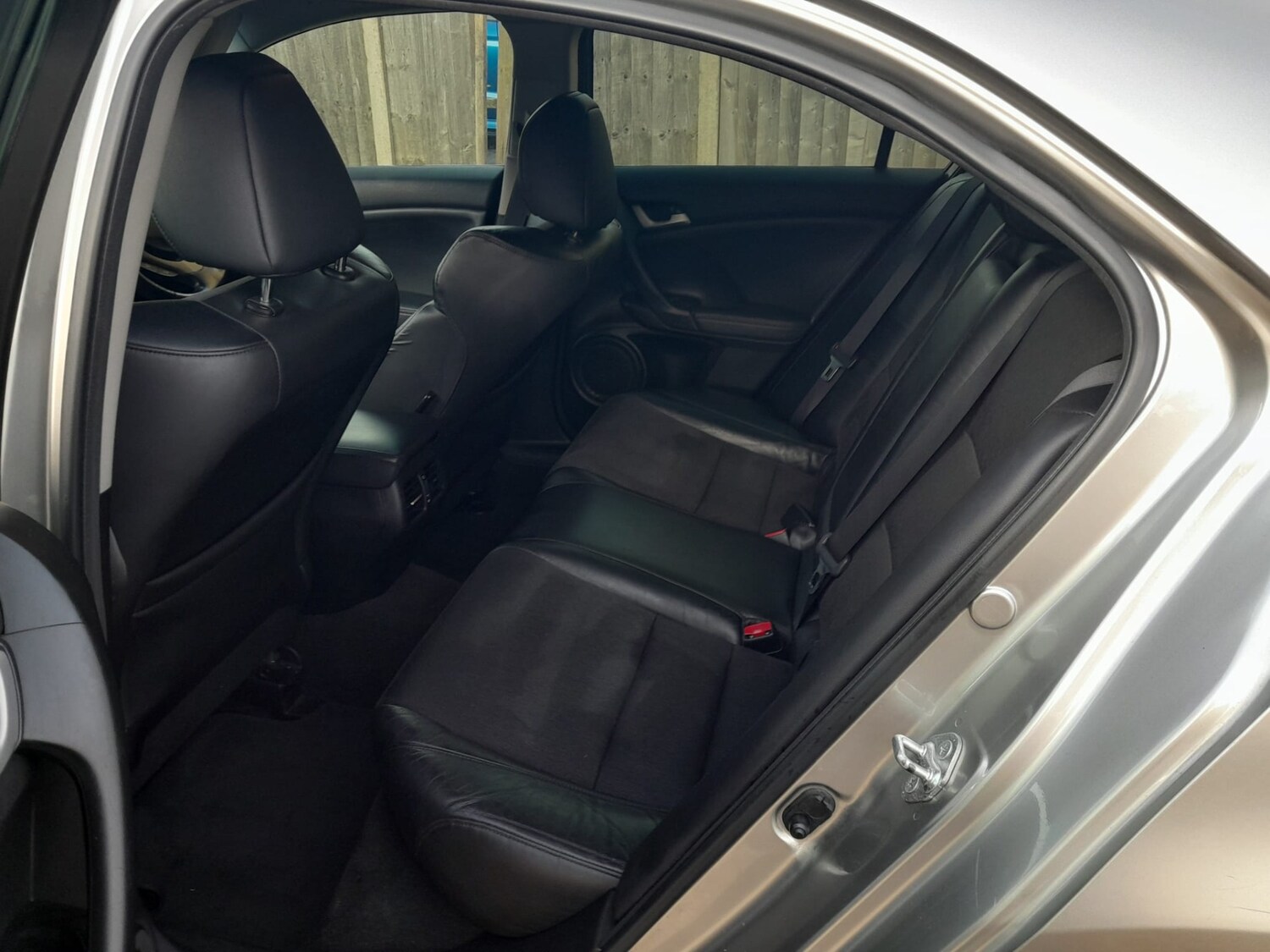 Used Honda Accord 2009 for sale - 78155581: Photo 28