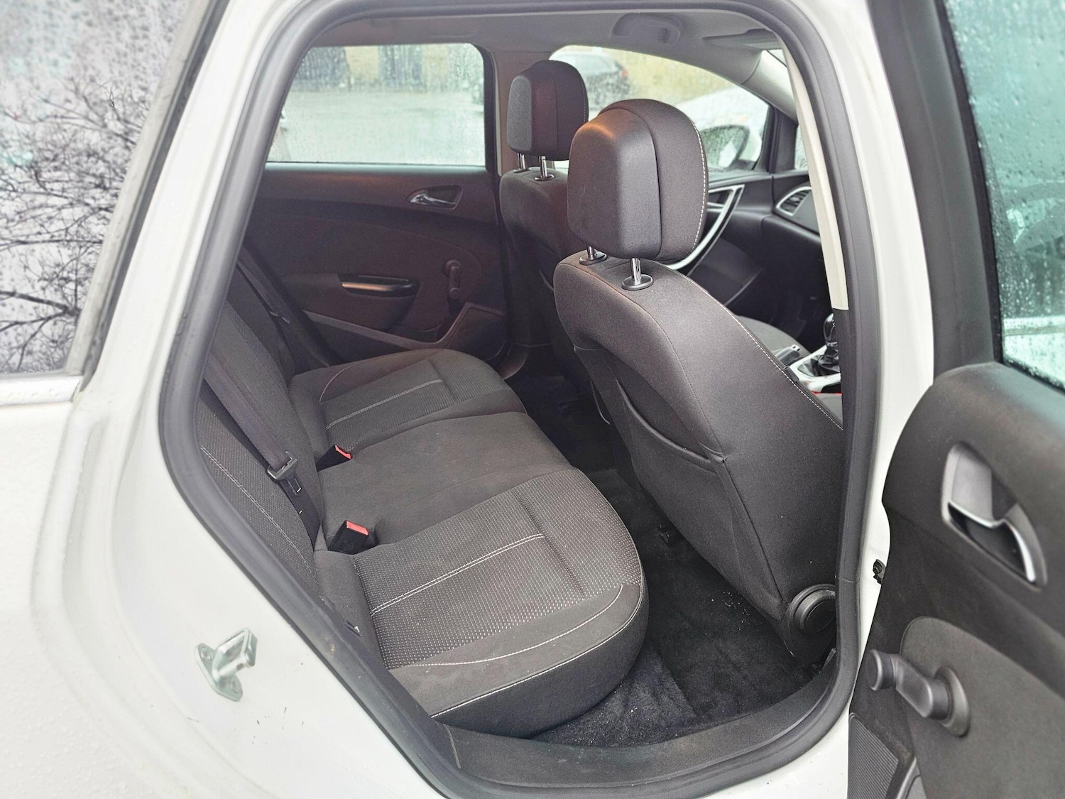 Used Vauxhall Astra for sale - 77958589: Photo 31