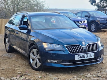 Used Skoda Superb 2018 for sale - 78367232: Photo