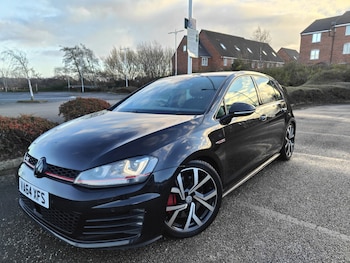 Used Volkswagen Golf 2015 for sale - 78205568: Photo