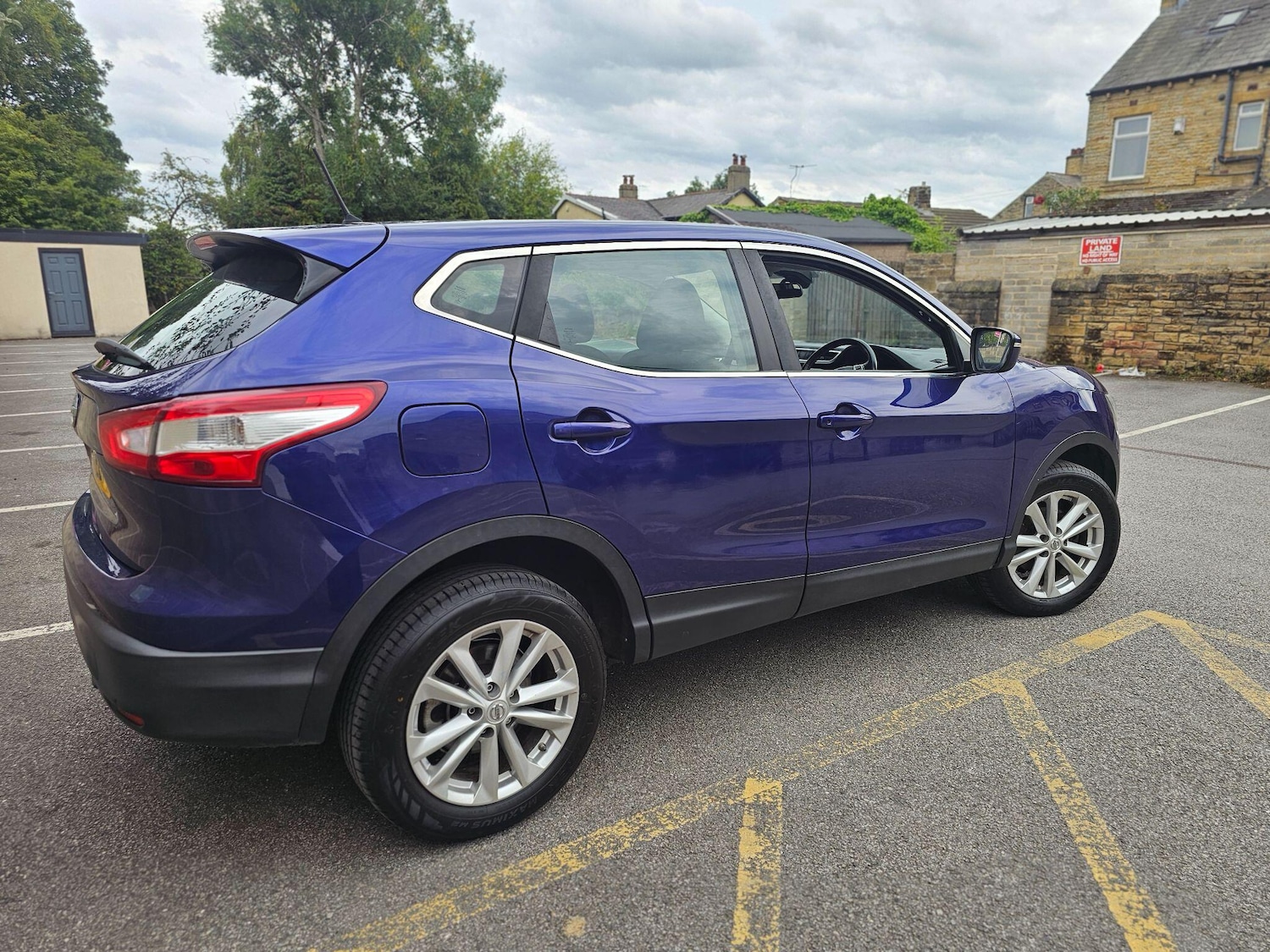 Used Nissan Qashqai for sale - 77957424: Photo 35