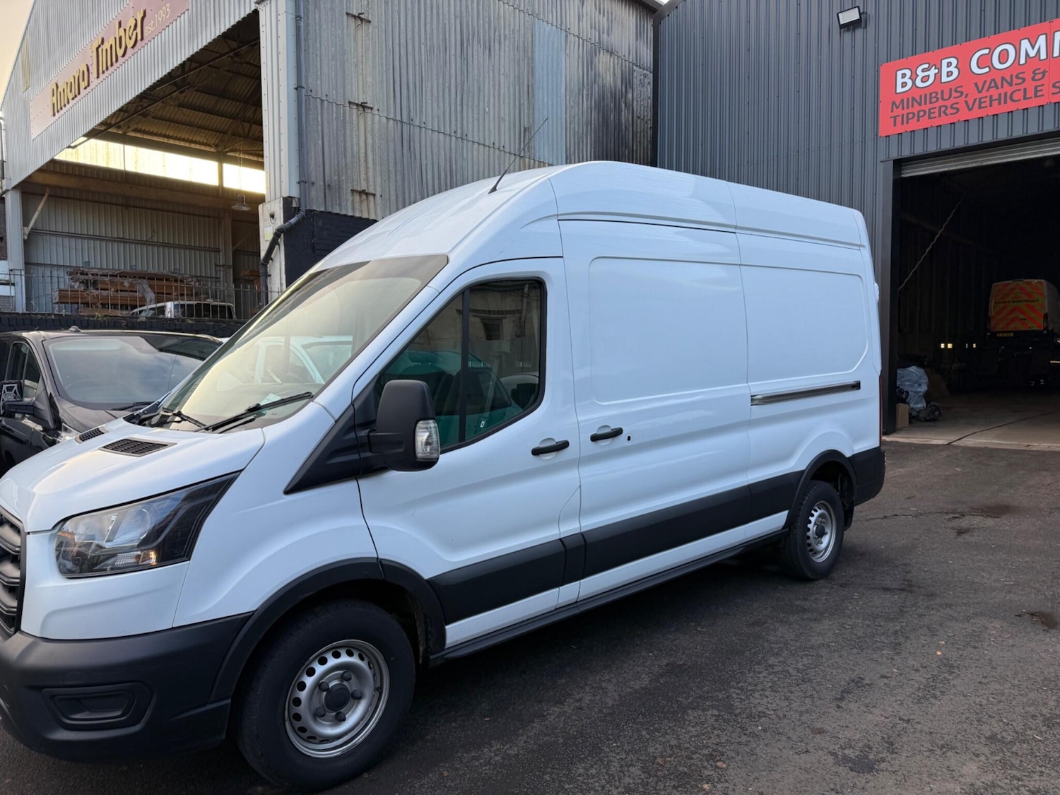 Used Ford Transit 2022 for sale - 76597117: Photo 1