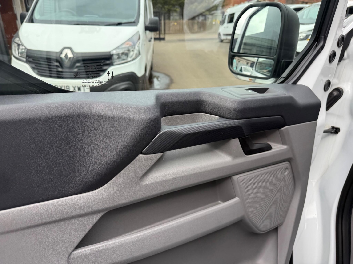 Used Ford Transit Custom 2024 for sale - 78085826: Photo 11