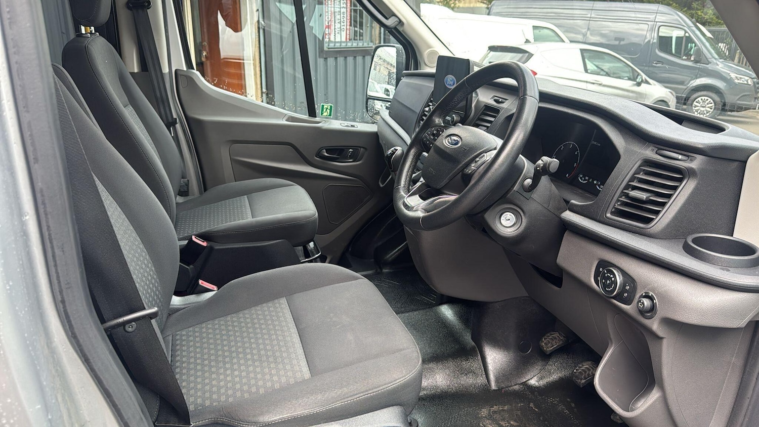 Used Ford Transit 2019 for sale - 76121255: Photo 9