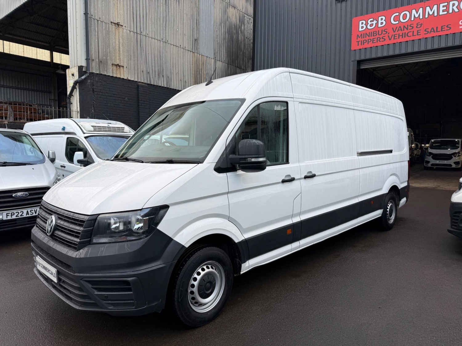 Used Volkswagen Crafter 2023 for sale - 77710076: Photo 1