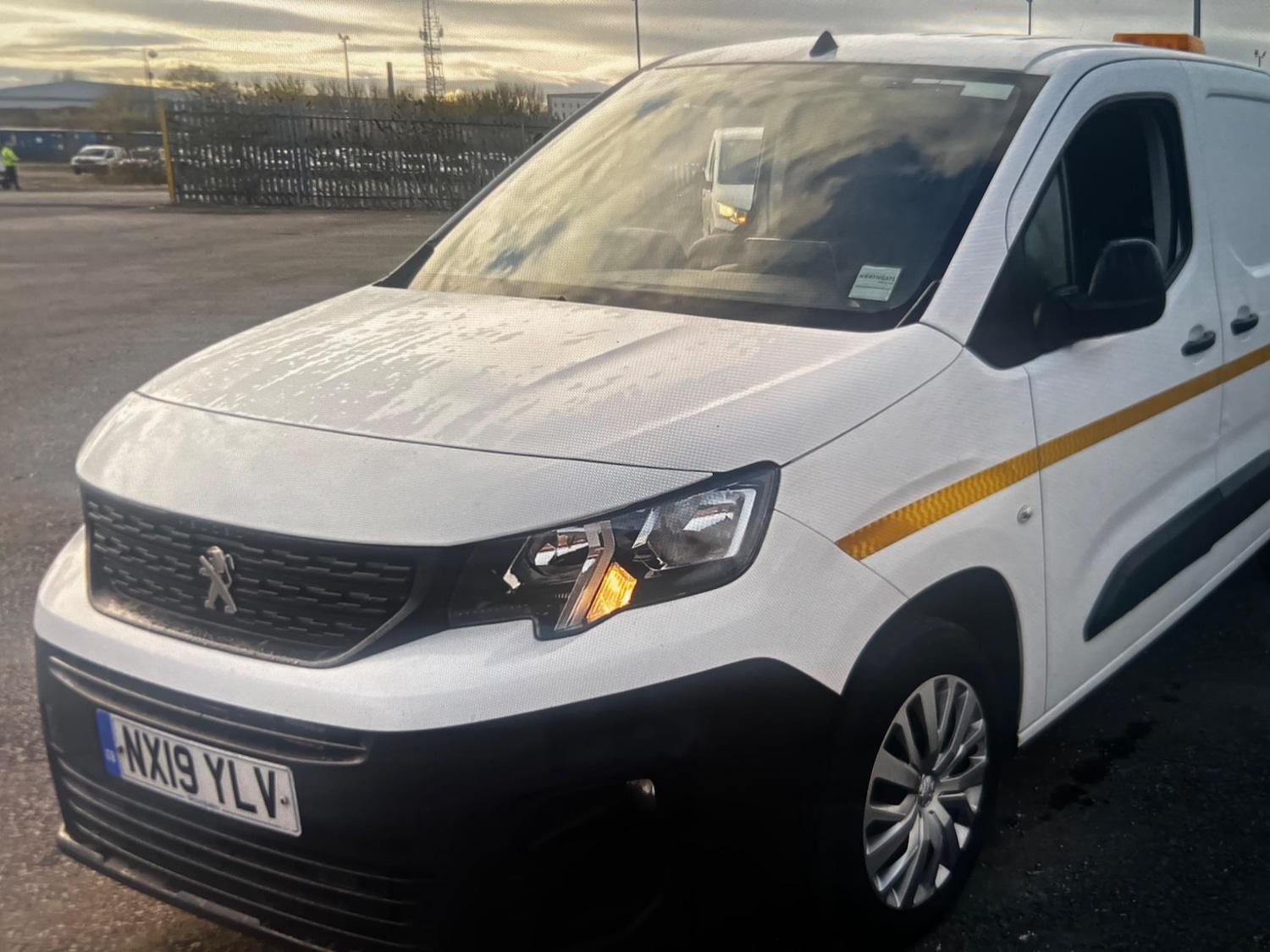 Used Peugeot Partner 2019 for sale - 76994687: Photo 1