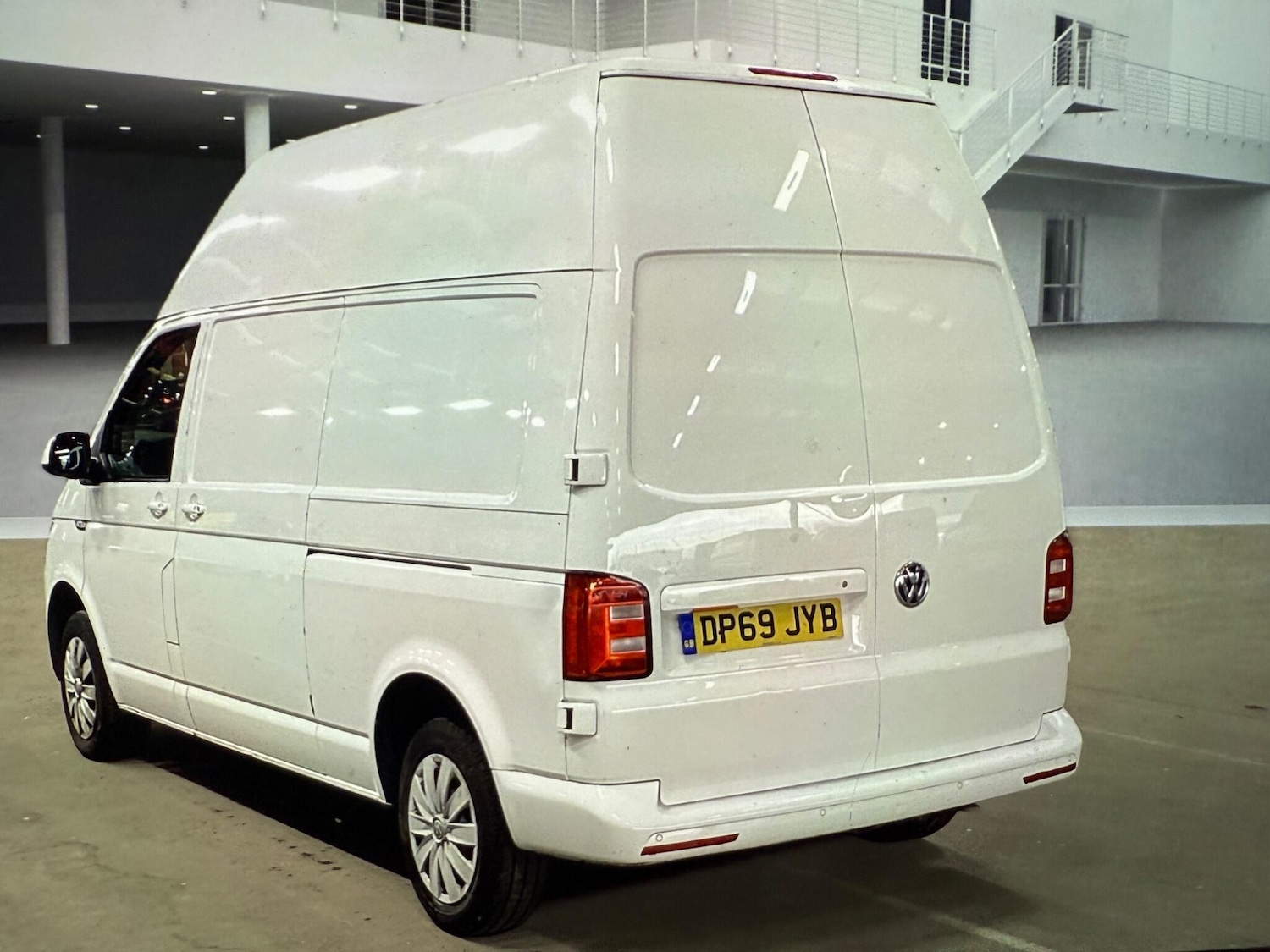 Used Volkswagen Transporter 2020 for sale - 77215168: Photo 6