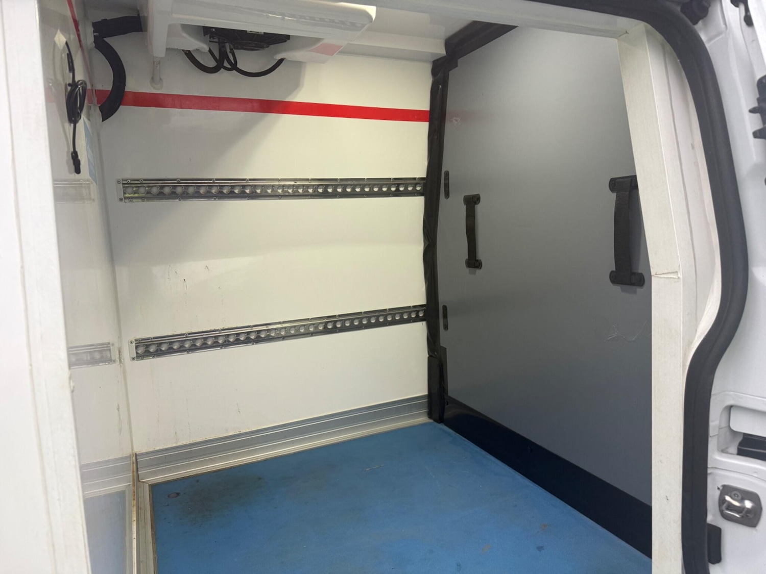 Used Ford Transit Custom 2022 for sale - 76596985: Photo 17