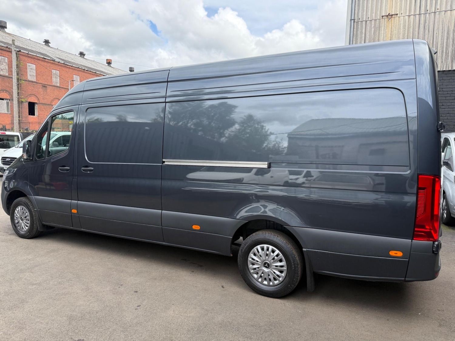 Used Mercedes-Benz Sprinter 2025 for sale - 76122292: Photo 7