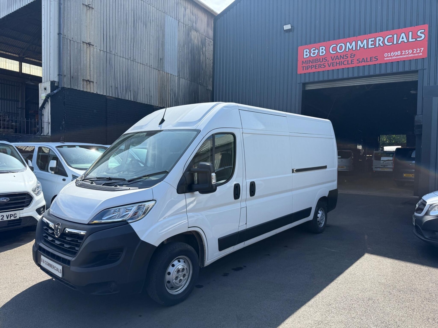 Used Vauxhall Movano 2023 for sale - 76121931: Photo 1