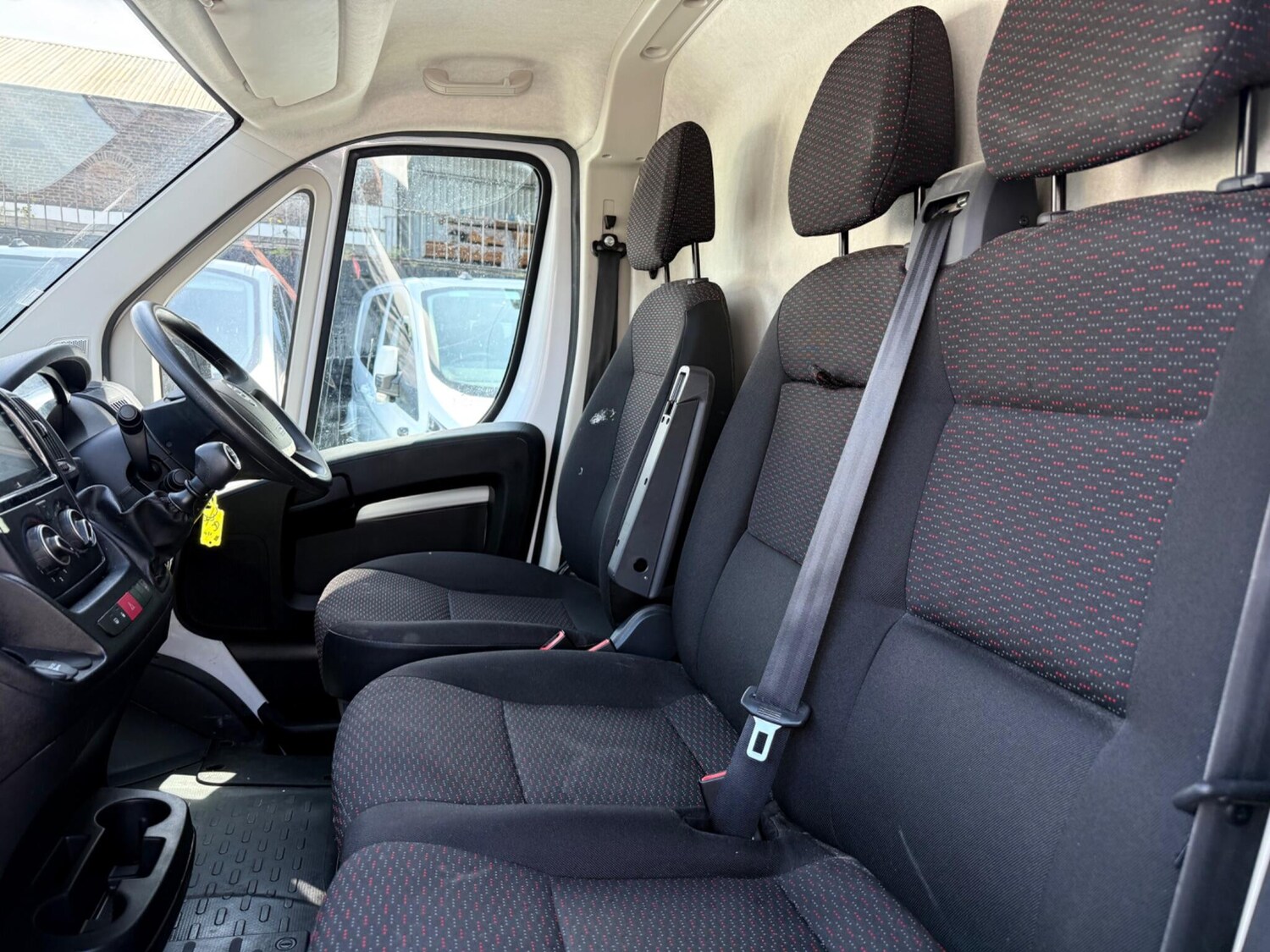 Used Vauxhall Movano 2023 for sale - 76121931: Photo 12