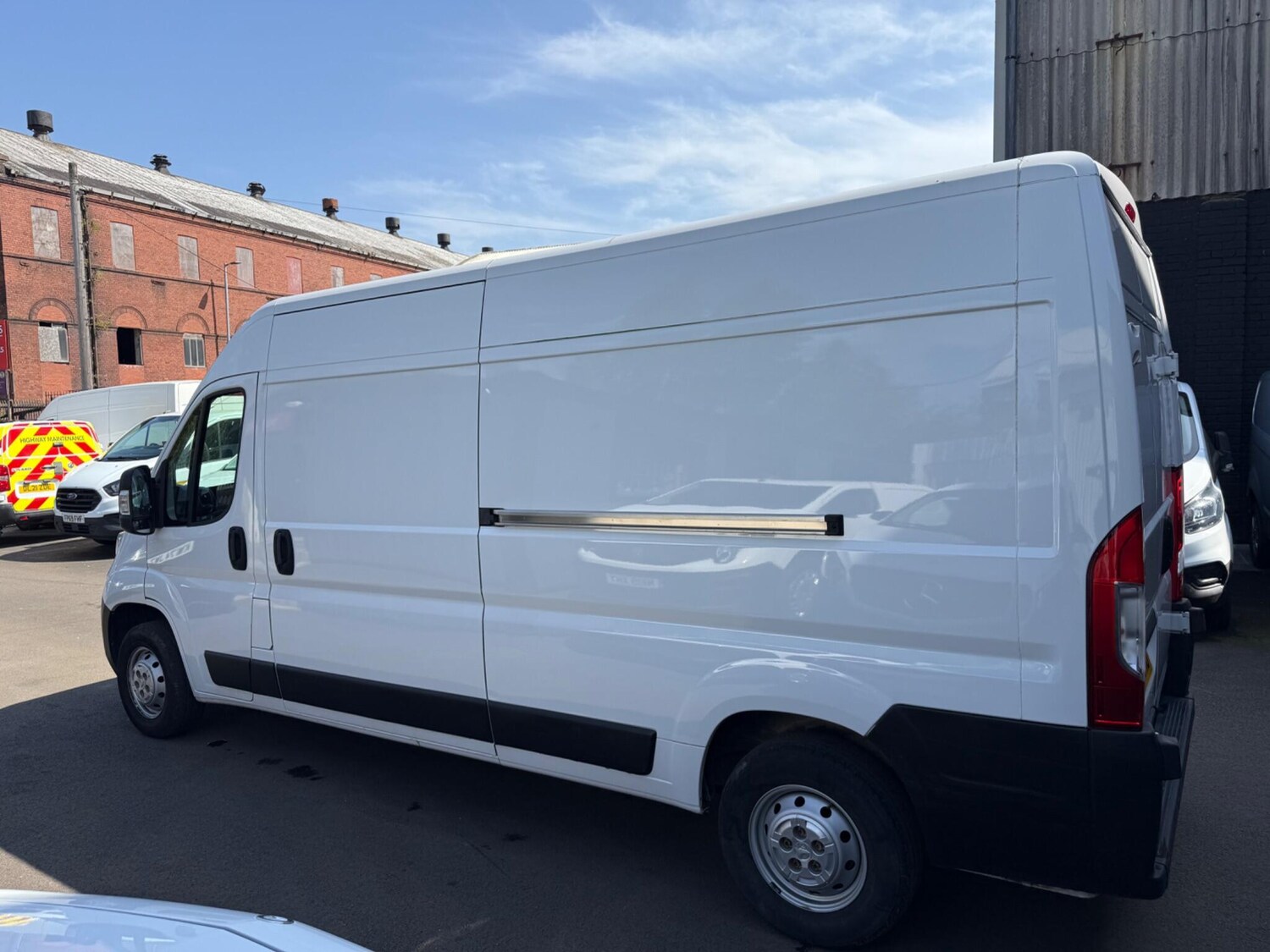 Used Vauxhall Movano 2023 for sale - 76121931: Photo 6