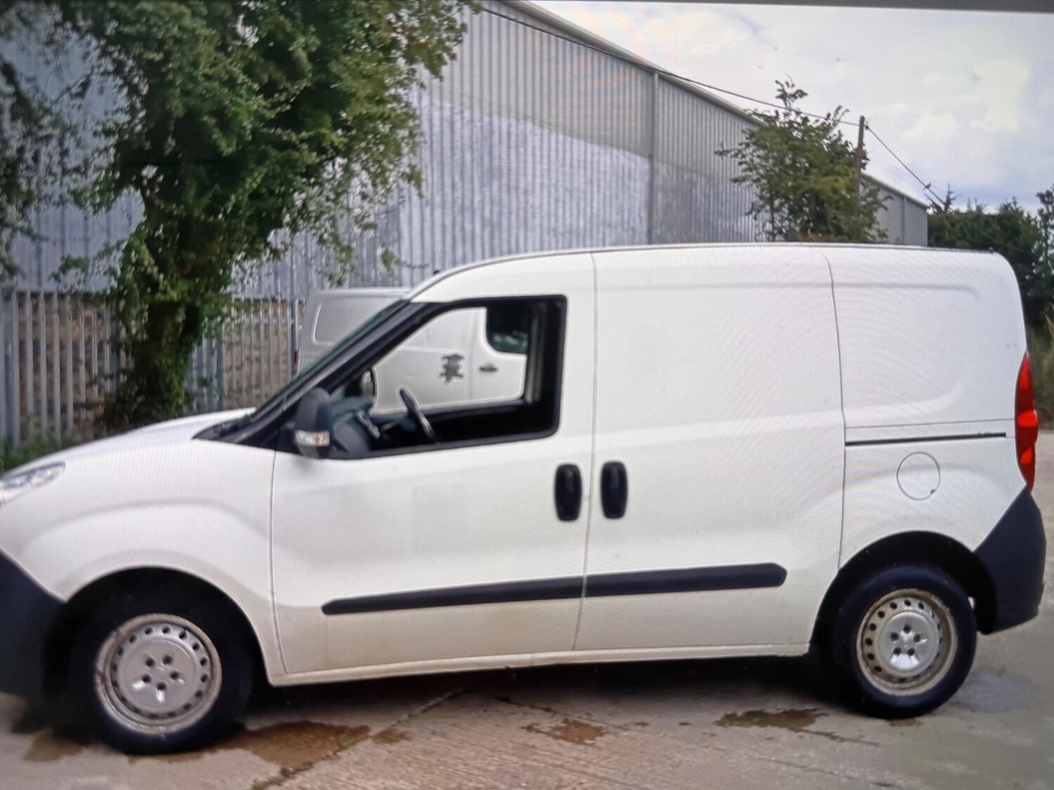 Used Vauxhall Combo 2018 for sale - 76122166: Photo 8