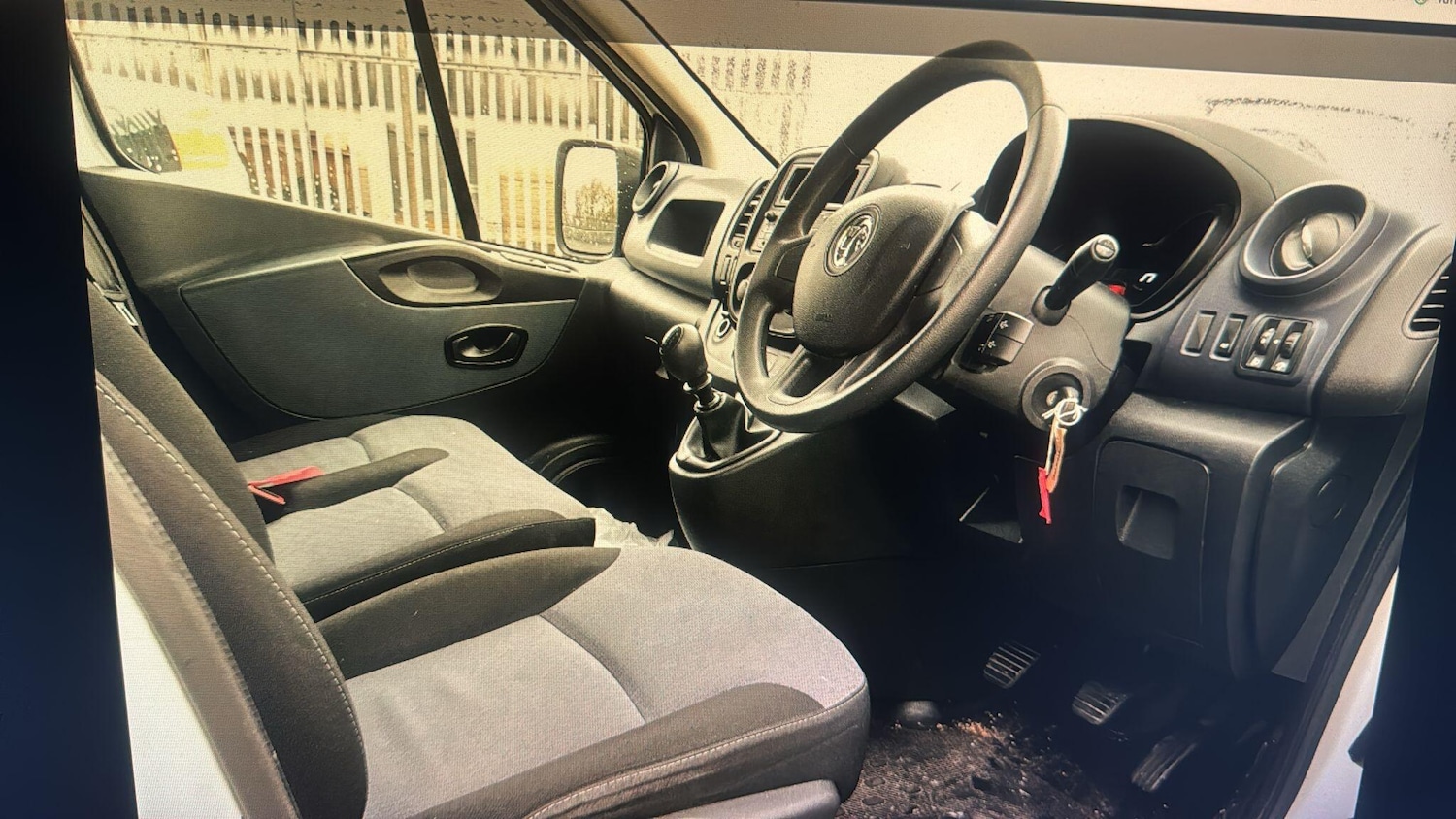 Used Vauxhall Vivaro 2019 for sale - 77395837: Photo 11