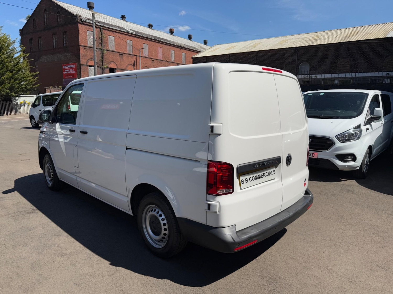 Used Volkswagen Transporter 2020 for sale - 76432287: Photo 9