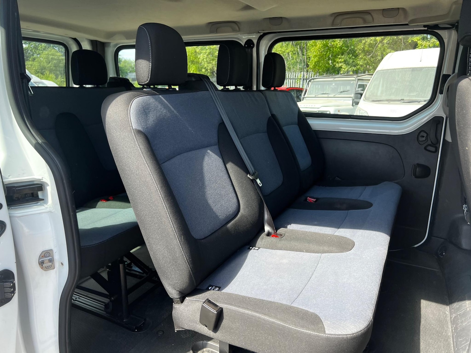 Used Vauxhall Vivaro 2018 for sale - 77345373: Photo 10