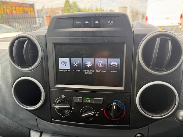 Used Peugeot Partner 2017 for sale - 76122099: Photo 11