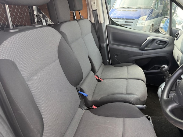 Used Peugeot Partner 2017 for sale - 76122099: Photo 14
