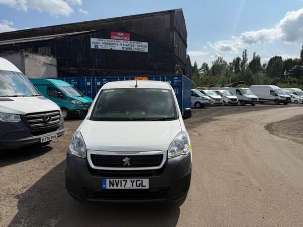 Used Peugeot Partner 2017 for sale - 76122099: Photo 3