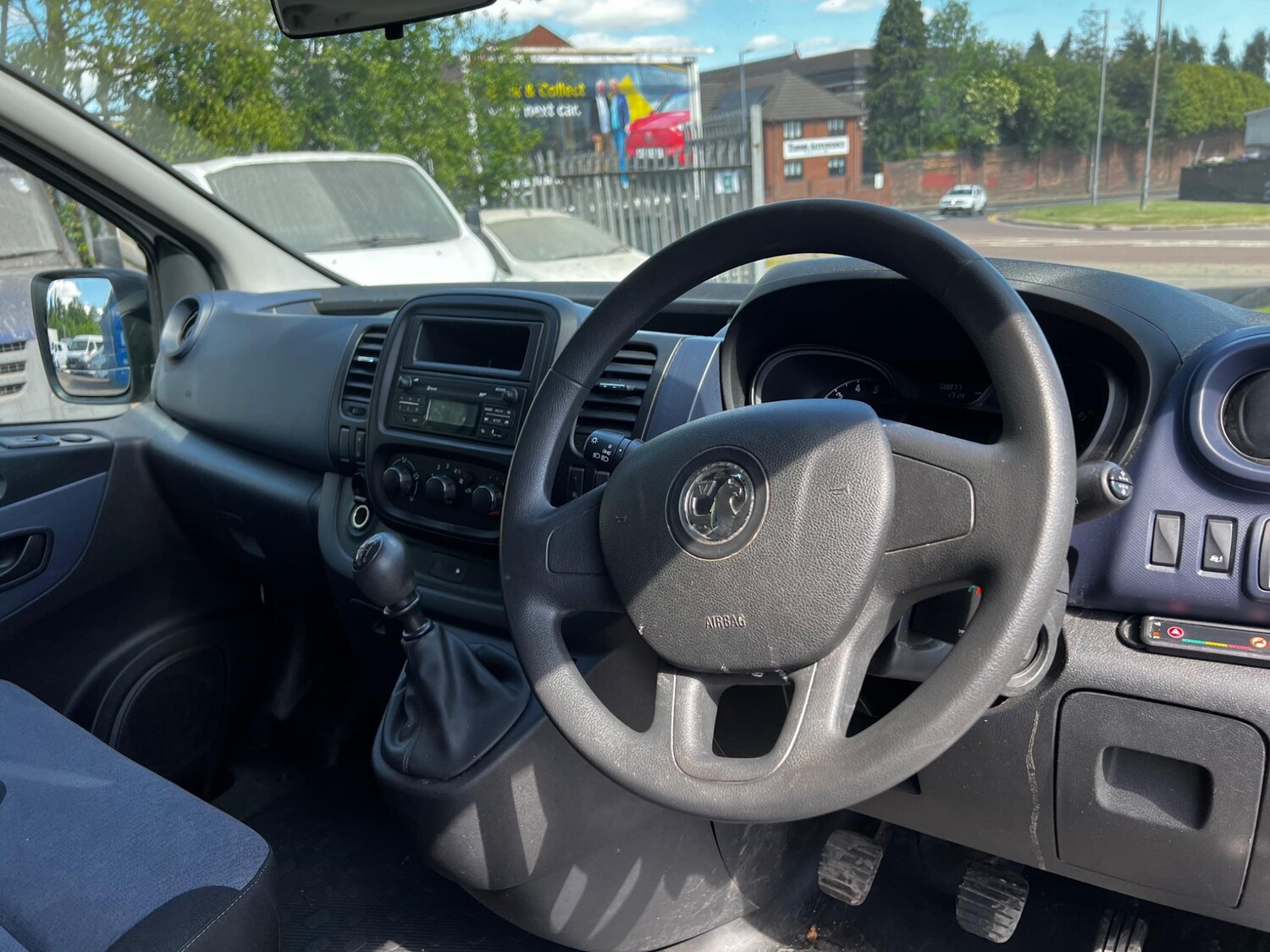 Used Vauxhall Vivaro 2018 for sale - 76123034: Photo 11