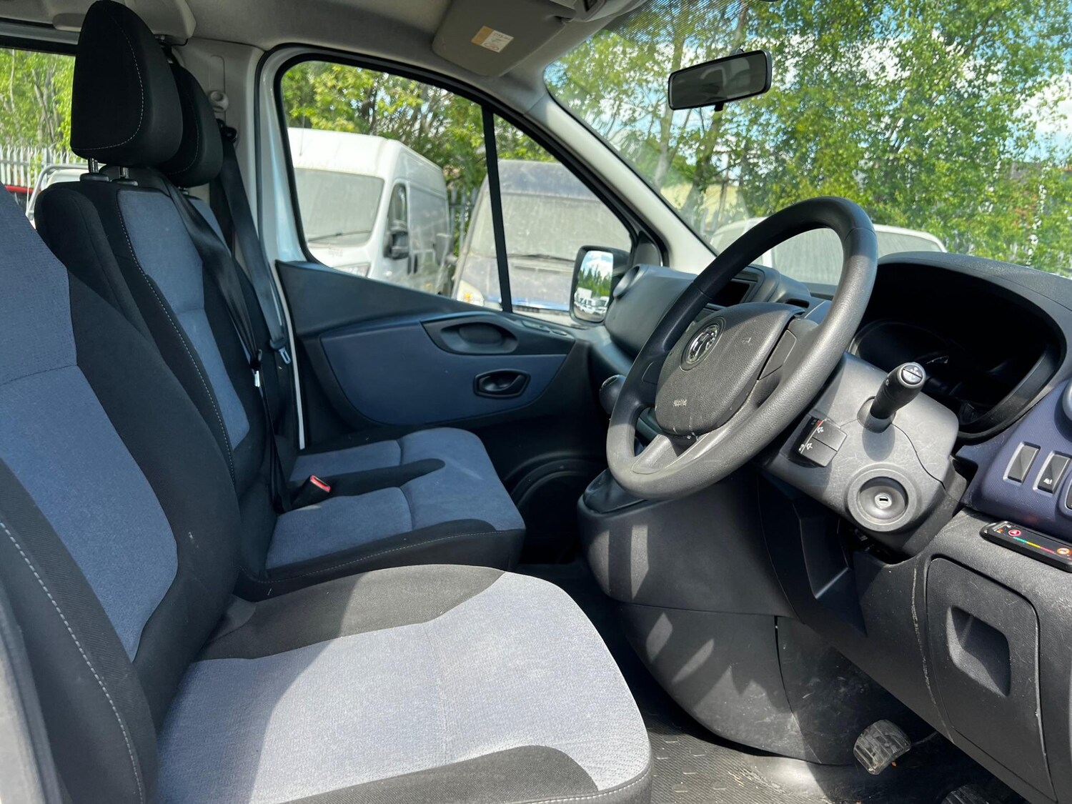 Used Vauxhall Vivaro 2018 for sale - 76123034: Photo 12