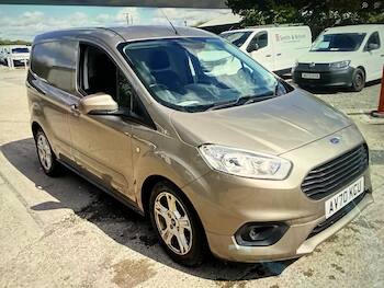 Used Ford Transit Courier 2021 for sale - 79741234: Photo