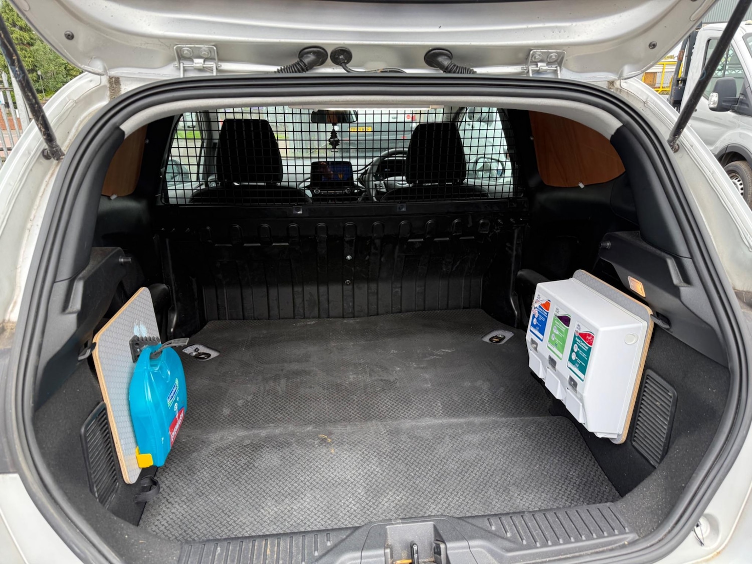 Used Ford Fiesta Van 2020 for sale - 76122923: Photo 8