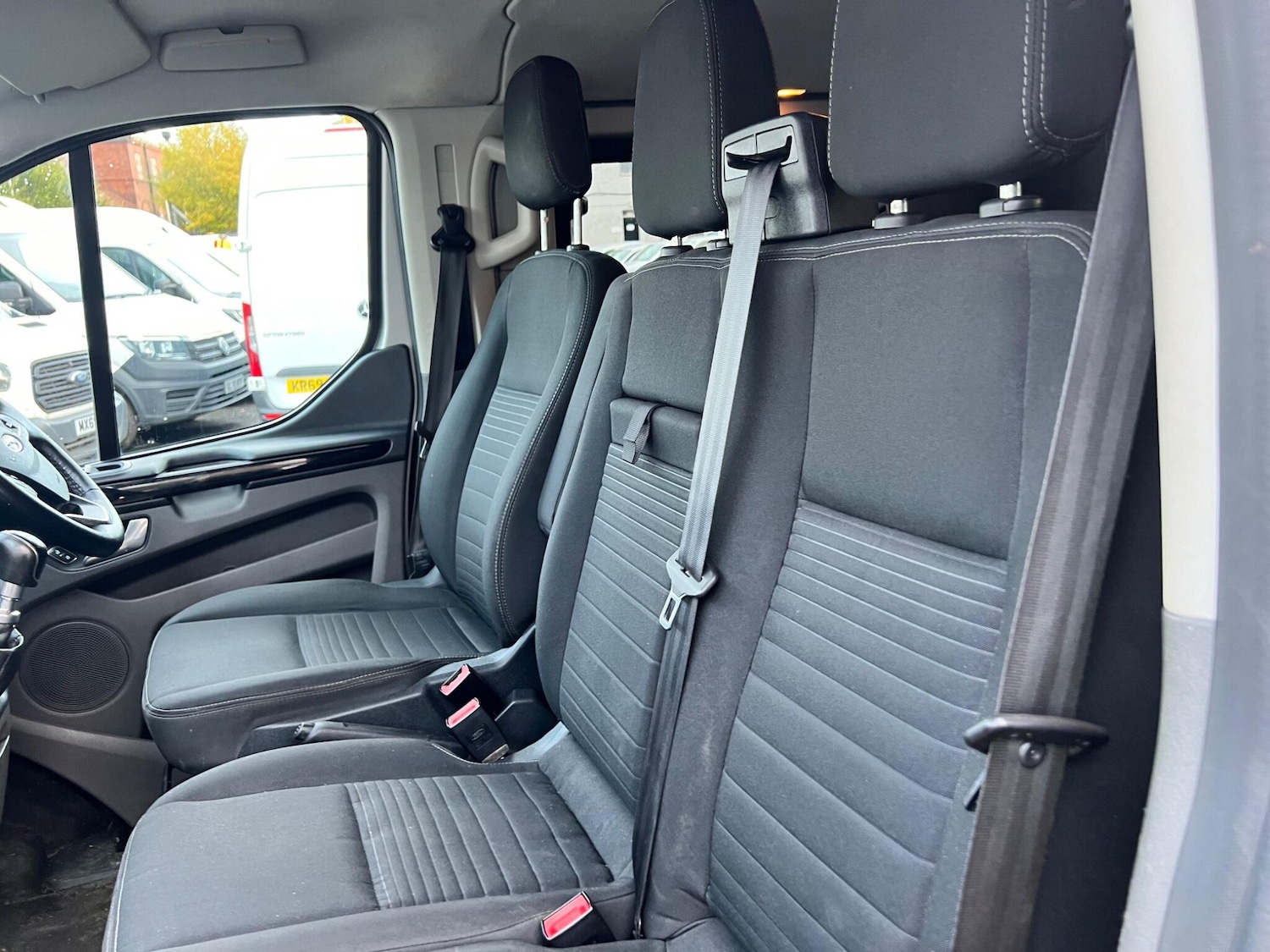 Used Ford Transit Custom for sale - 77166567: Photo 6