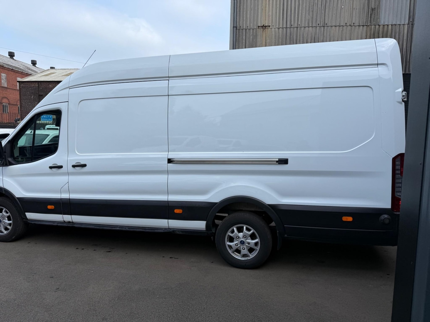 Used Ford Transit 2022 for sale - 76122355: Photo 6