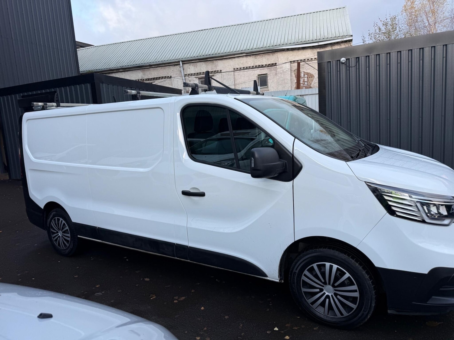 Used Renault Trafic 2022 for sale - 76772217: Photo 4