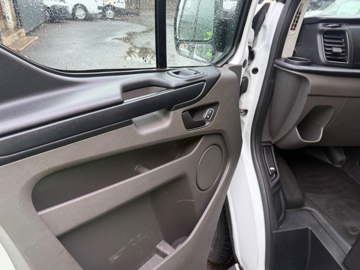 Used Ford Transit Custom 2022 for sale - 76572611: Photo 13