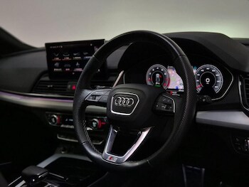 Used Audi Q5 2021 for sale - 77806864: Photo